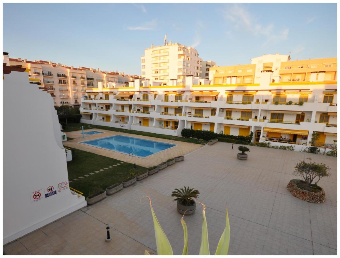 Apartamentos Capitolina クアルテイラ エクステリア 写真